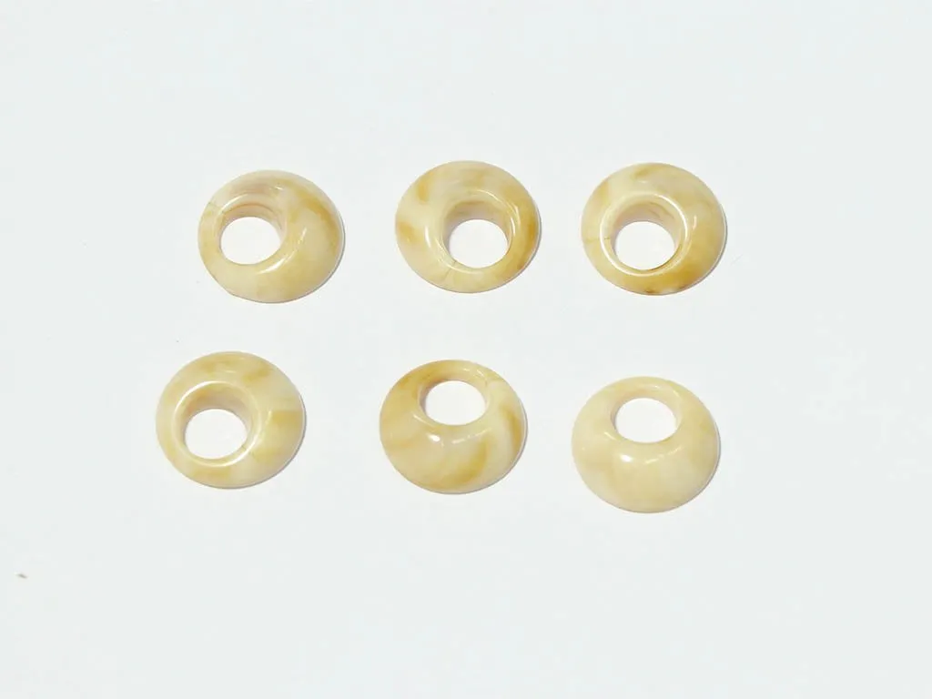 Beige Ring Plastic Beads - 18 mm