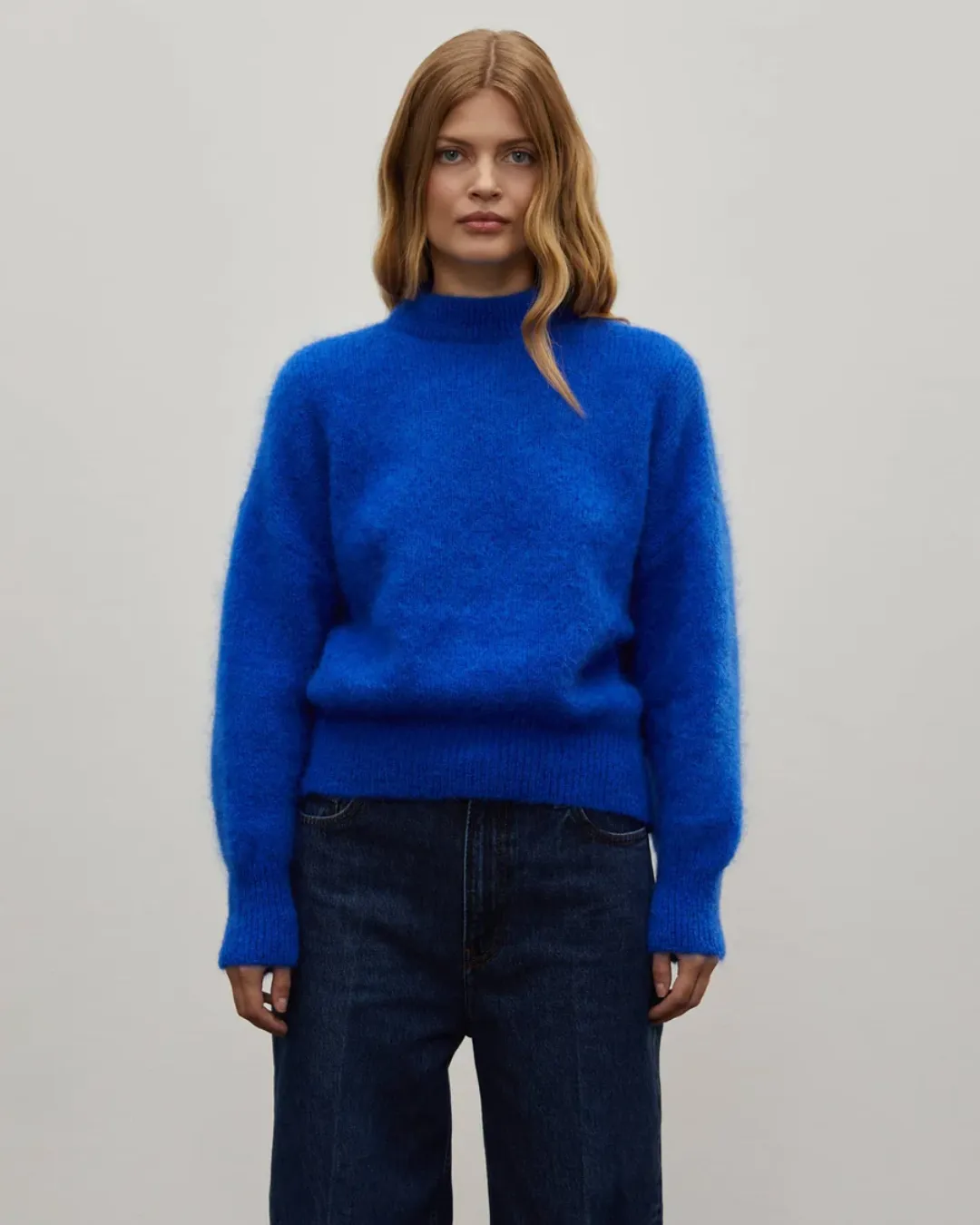 HAILEY - COZY KNITTED SWEATER