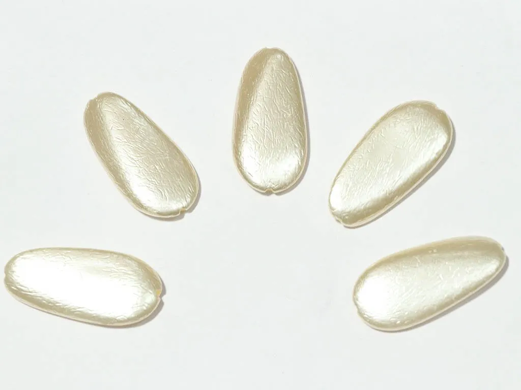 Off White Oval Plastic Beads - 45x20 mm