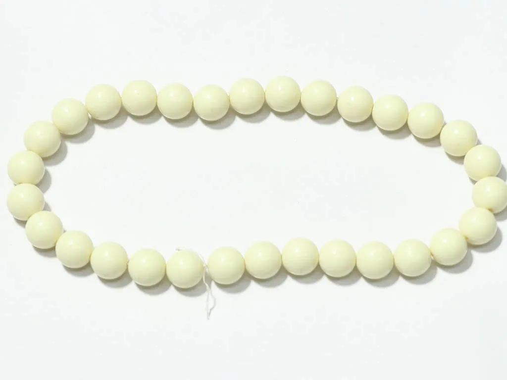 Pale Yellow Circular Plastic Beads - 14 mm